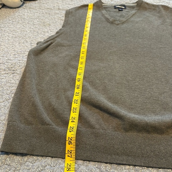 Lands' End Men's Sweater Vest Gray Minimalist Supima Cotton Soft V-neck Size XL - Picture 5 of 6